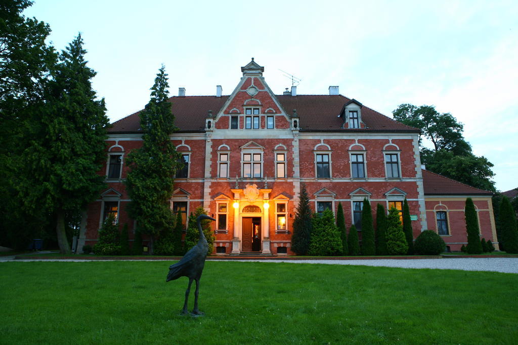 Lezno Palace ภายนอก รูปภาพ